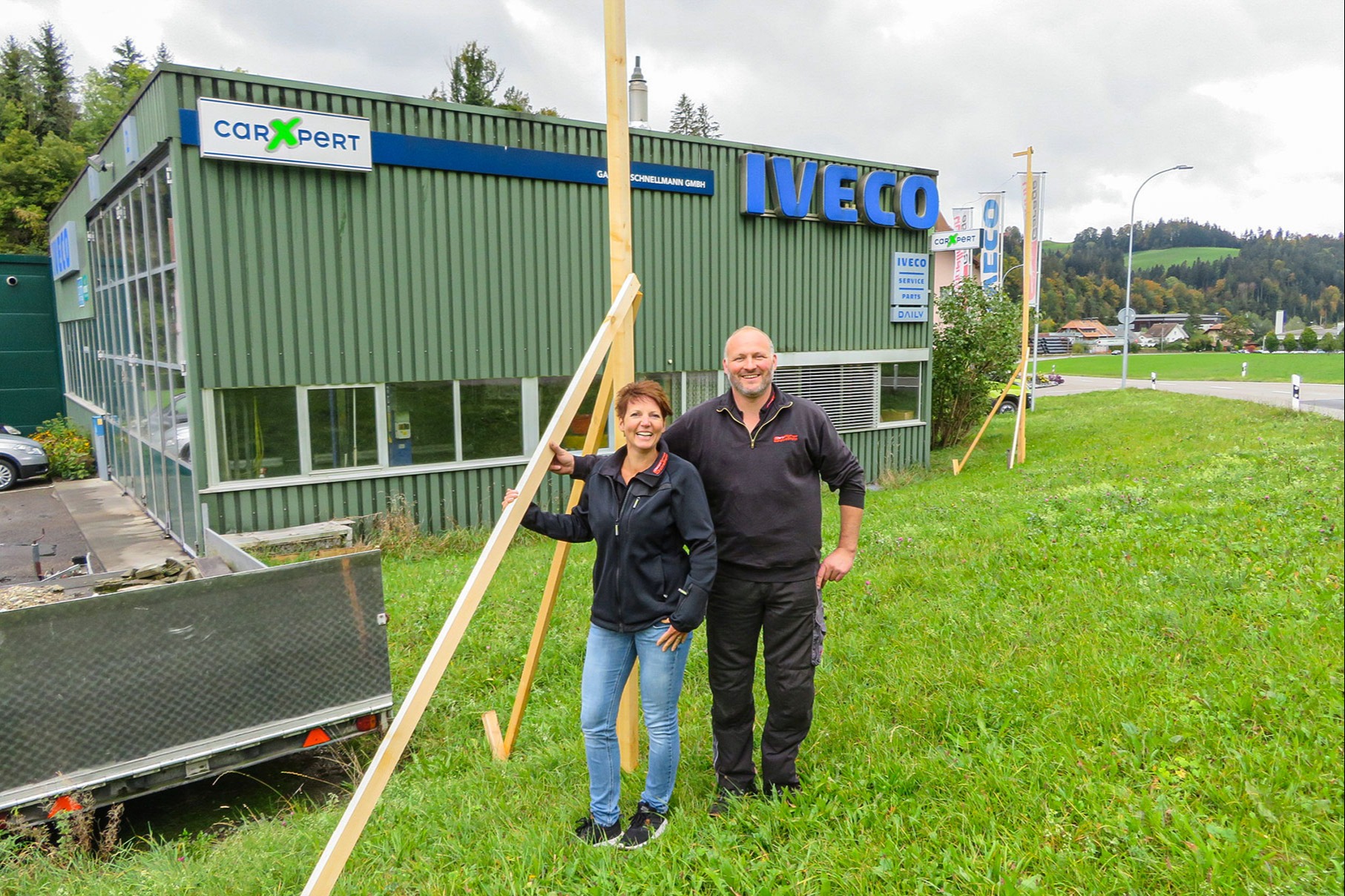 Herzstück ist der Waschraum mit dem LKW-Lift
