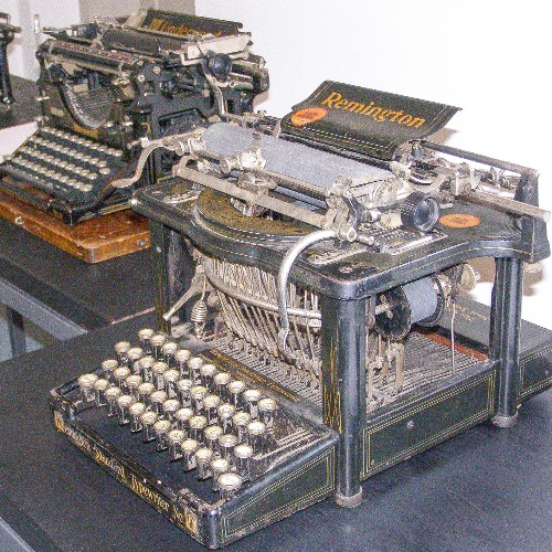 Tip, tip, tip – die lange Geschichte der Schreibmaschine