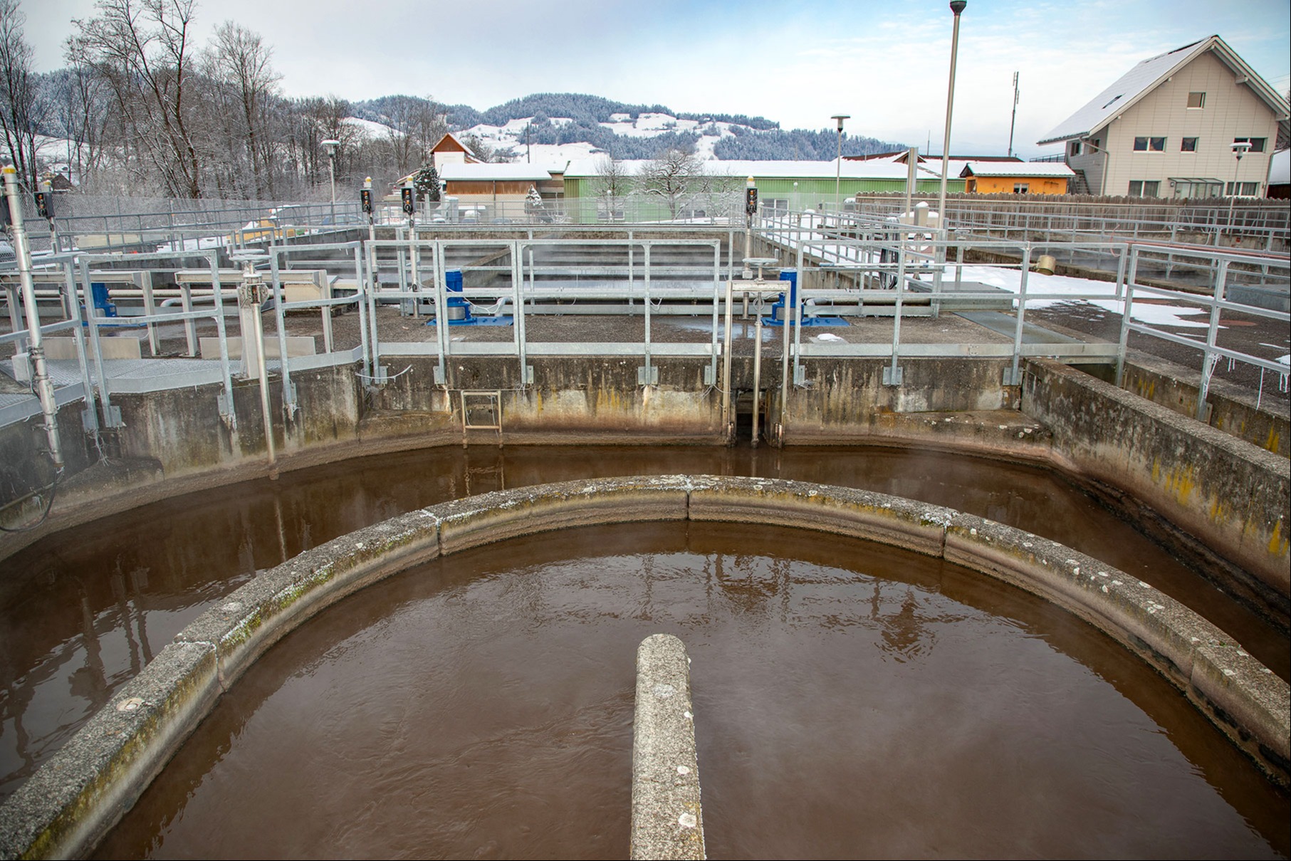 Mangel an so genannten Fällmitteln: Ein Sturm im Abwasserbecken? 