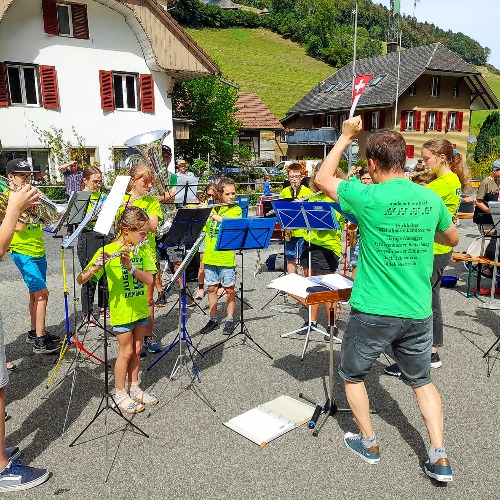 Dorffest bot Spass und Unterhaltung