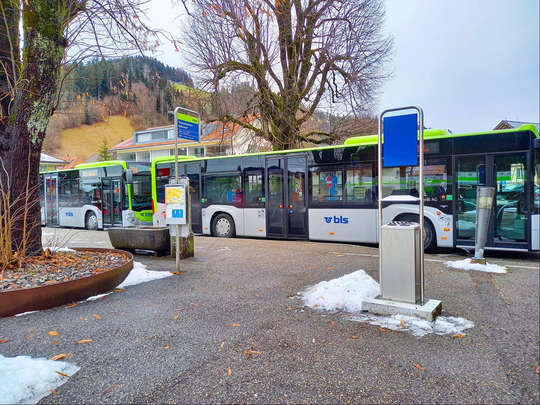 Bahn und Bus rücken näher zusammen