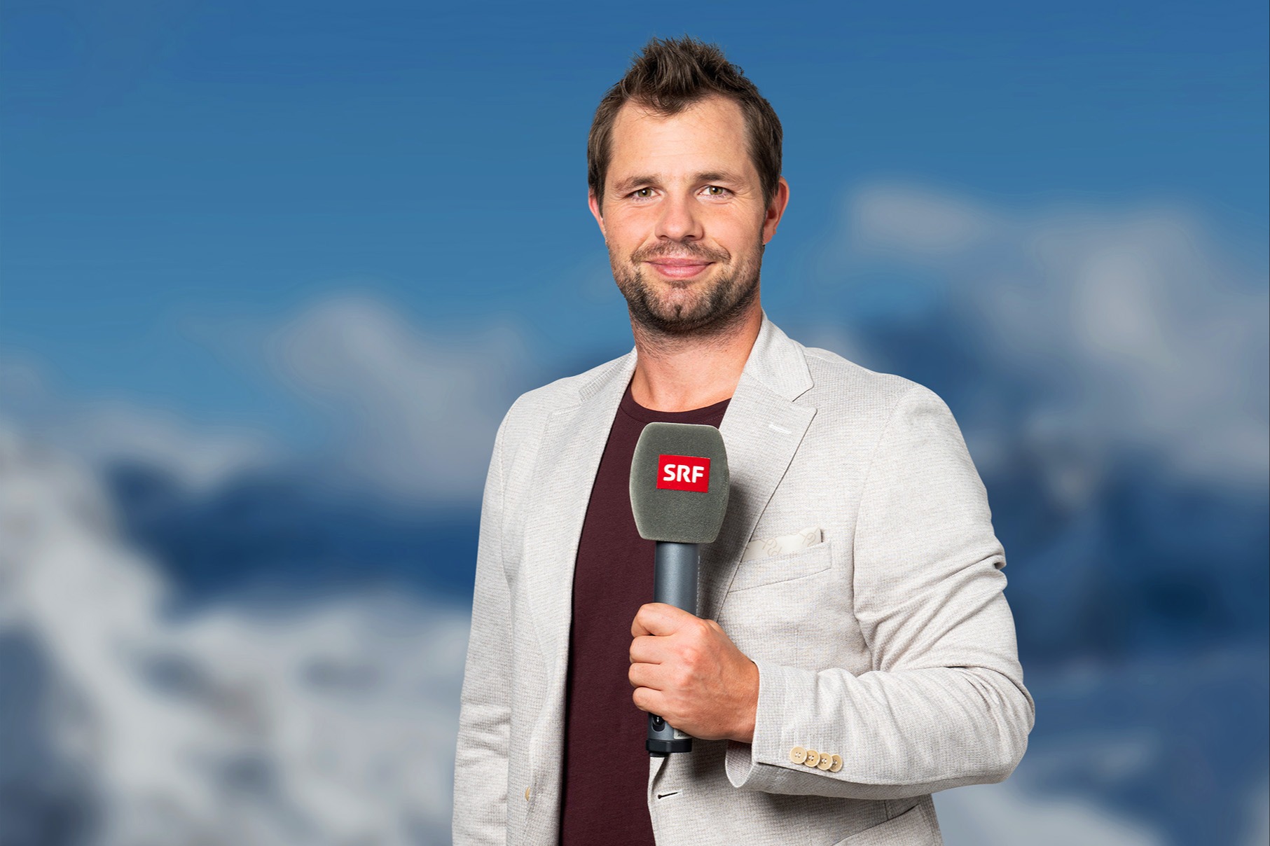 Als Experte verbunden mit dem Skizirkus