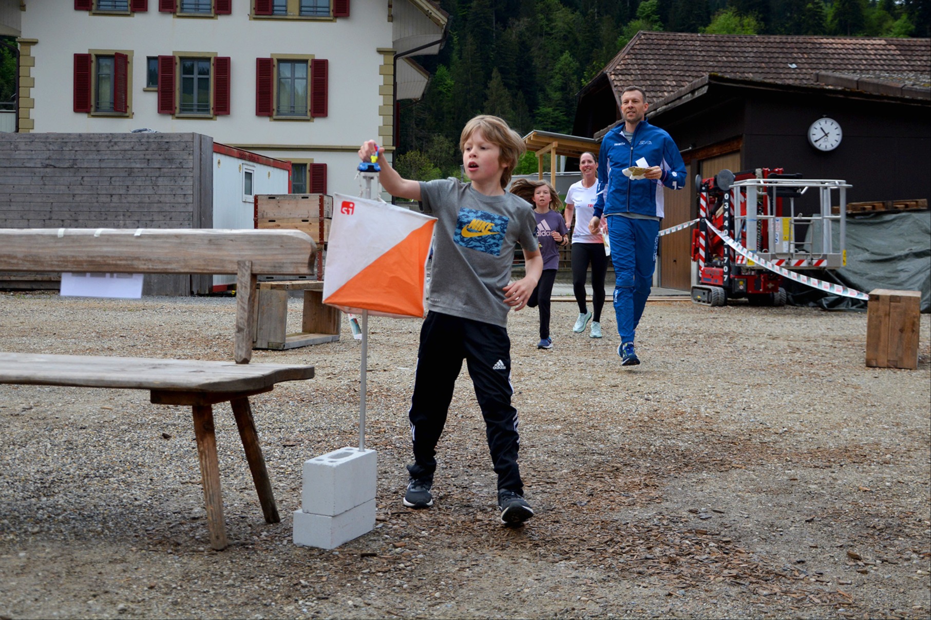 Viele waren auf Postensuche in Langnau