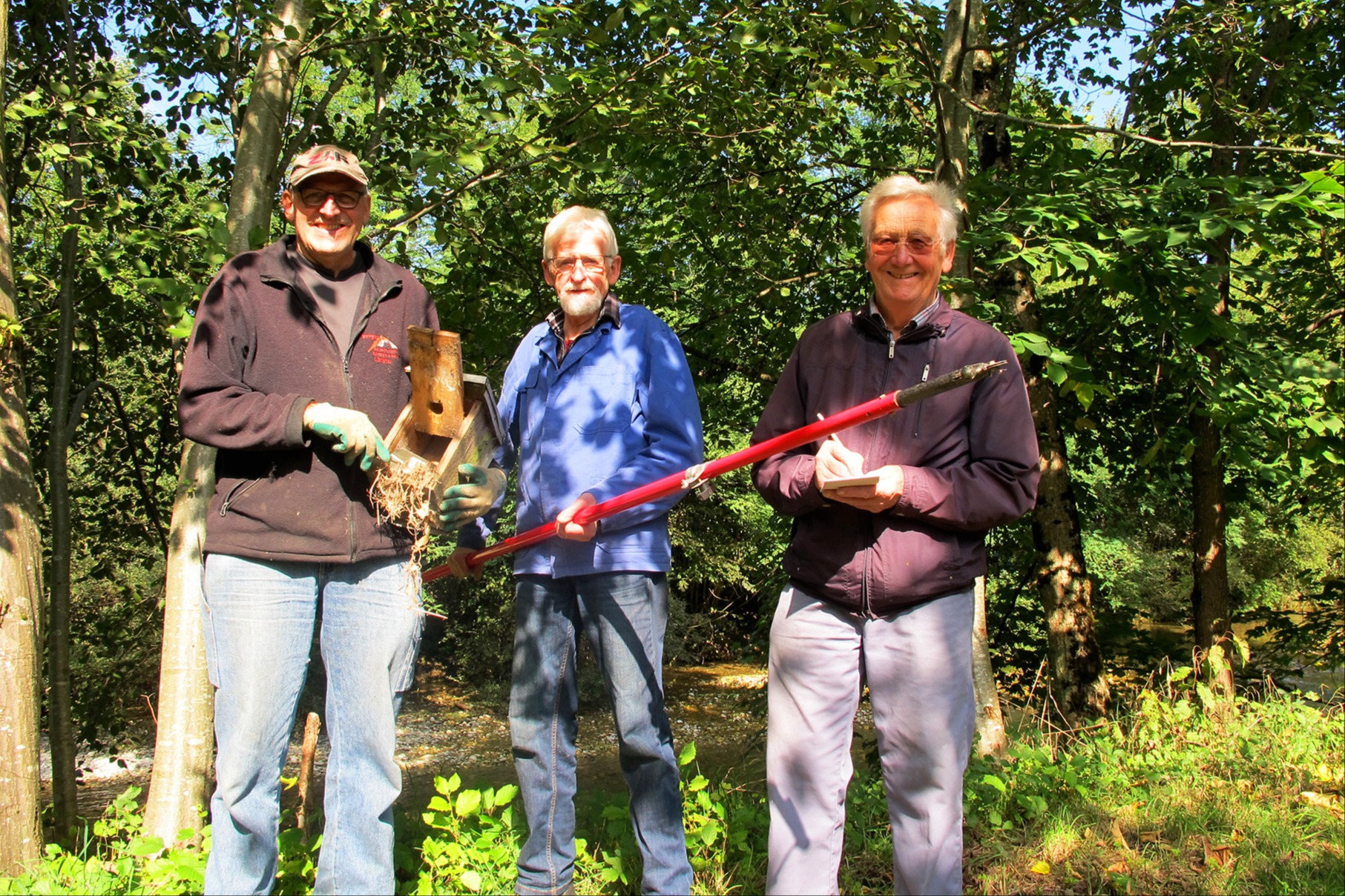 480 saubere Nistkästen für den Frühling
