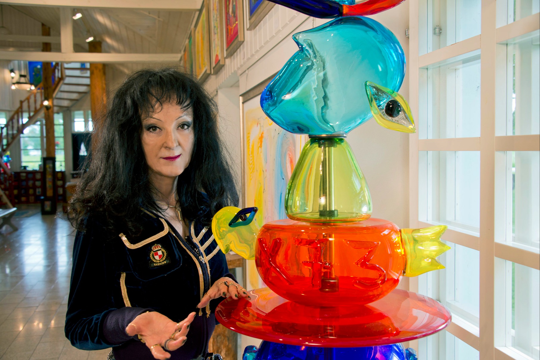 Dreidimensionale, farbenprächtige Gemälde aus Finnland ausgestellt